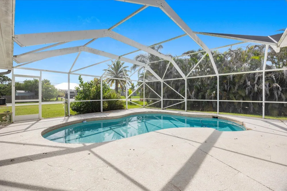 2962 SE BELLA ROAD Port St. Lucie, FL 34984
