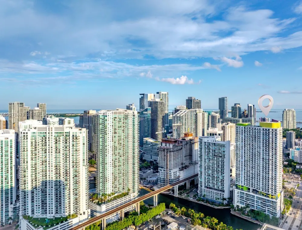 185 SW 7th St #3609 Miami, FL 33130