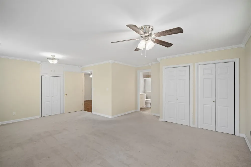 5247 S Columbia Avenue Tulsa, OK 74105