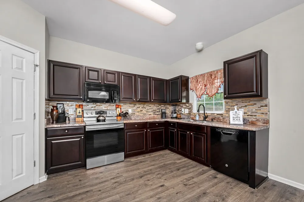 3032 Morning Mist Ct Murfreesboro, TN 37128