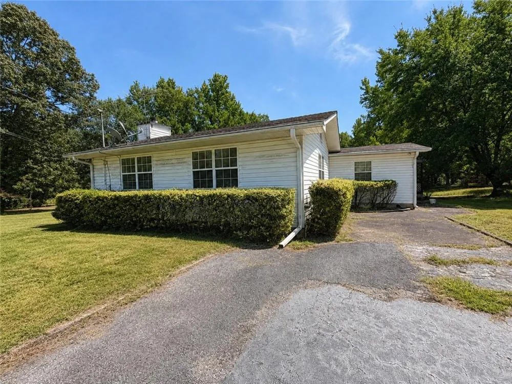 335 Springdale Road Stockbridge, GA 30281