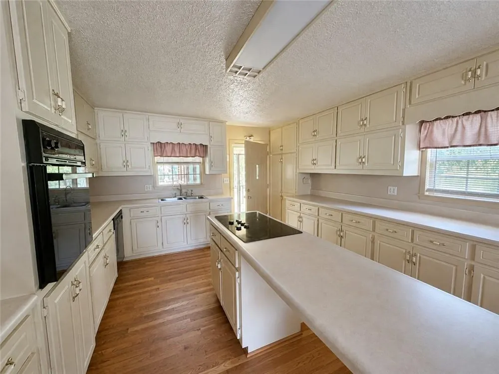 335 Springdale Road Stockbridge, GA 30281