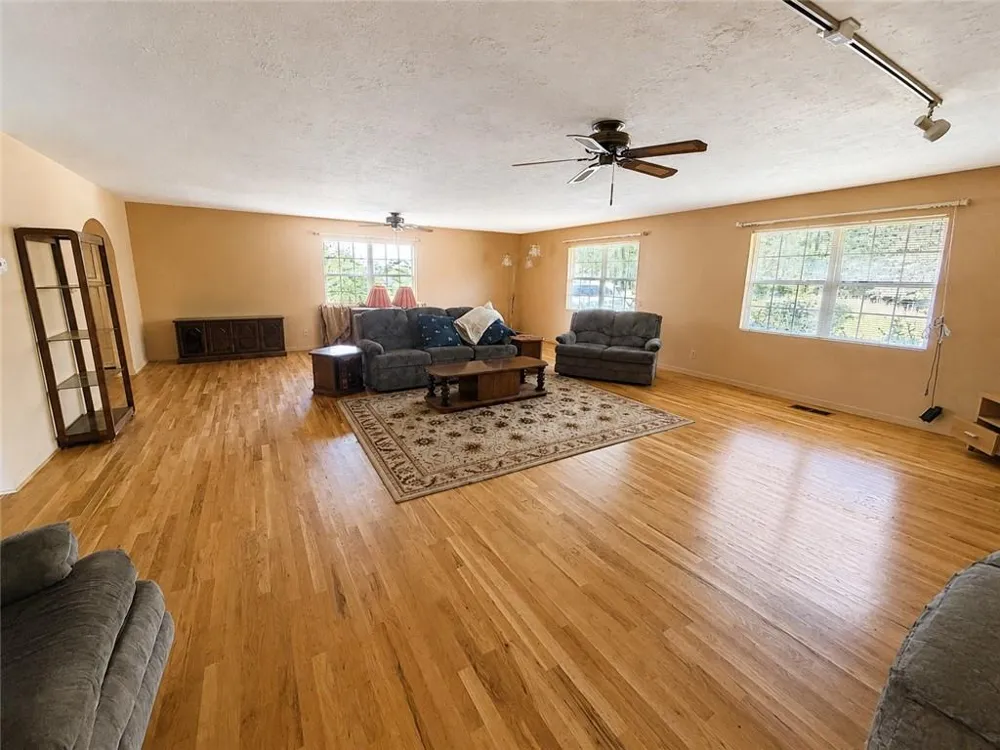 335 Springdale Road Stockbridge, GA 30281