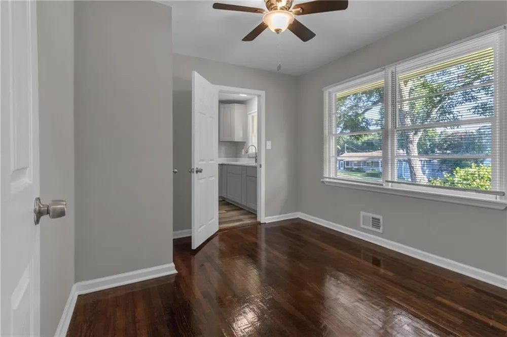 506 Pineridge Drive Forest Park, GA 30297