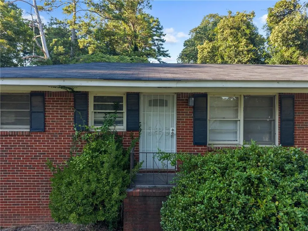 506 Pineridge Drive Forest Park, GA 30297