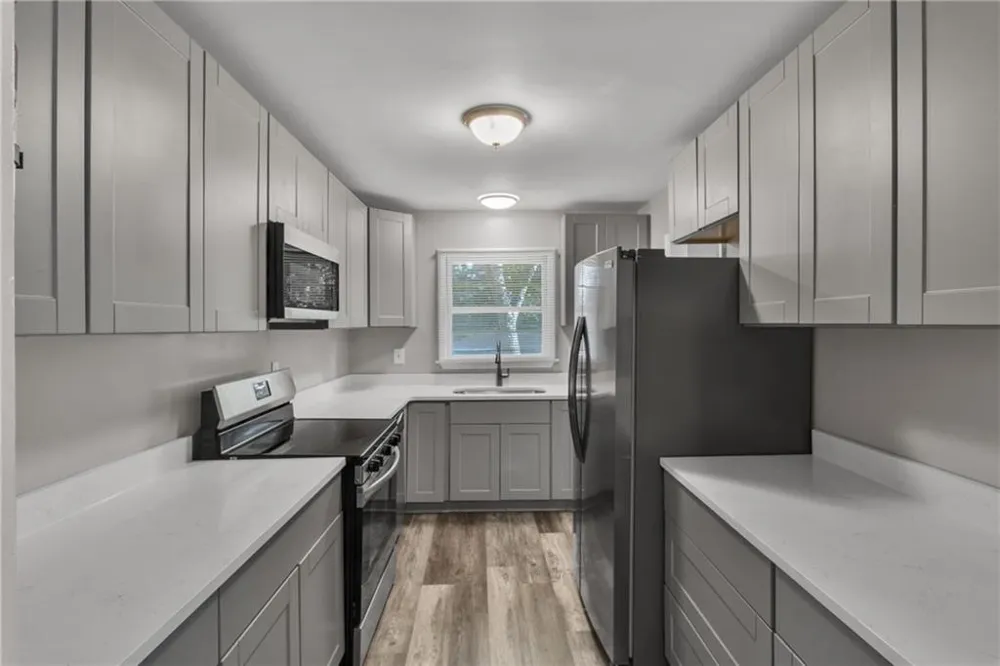506 Pineridge Drive Forest Park, GA 30297
