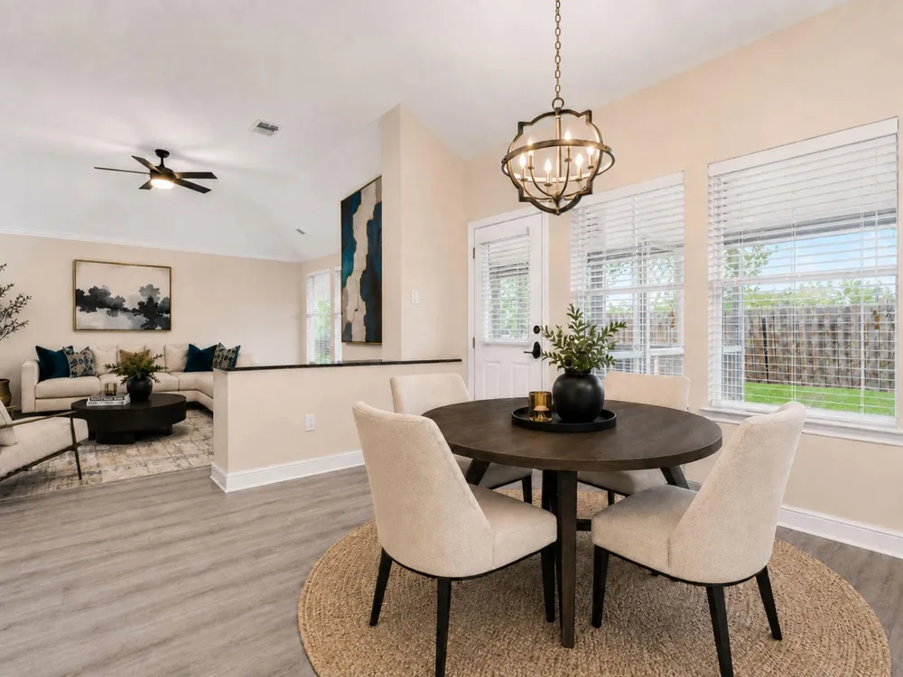 8823 Saratoga Drive Sugar Land, TX 77479