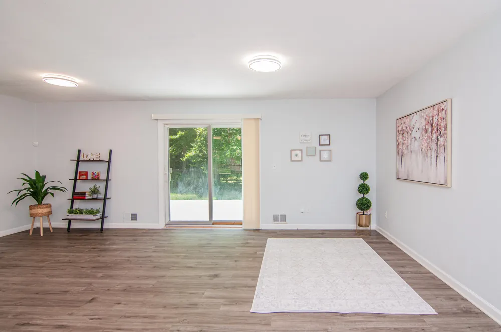 21411 Orchard Lake Road Farmington Hills, MI 48336
