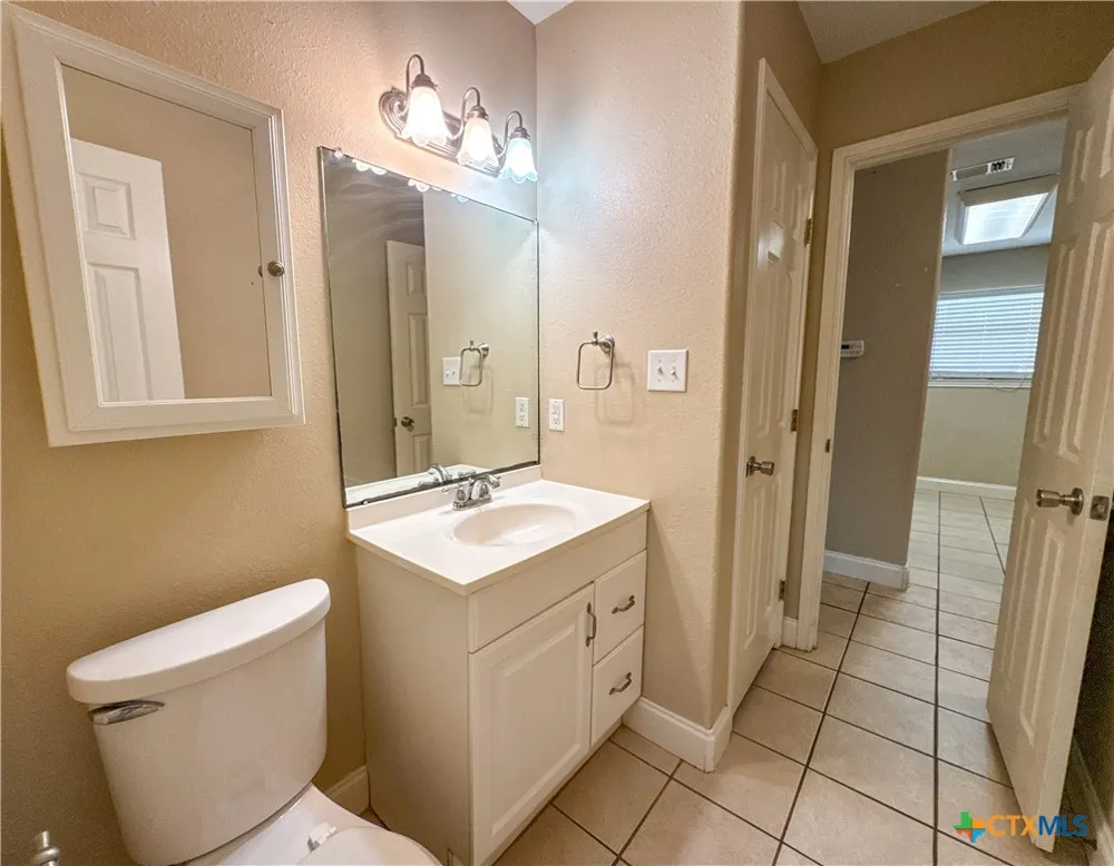 3312 Gayle Street Victoria, TX 77901