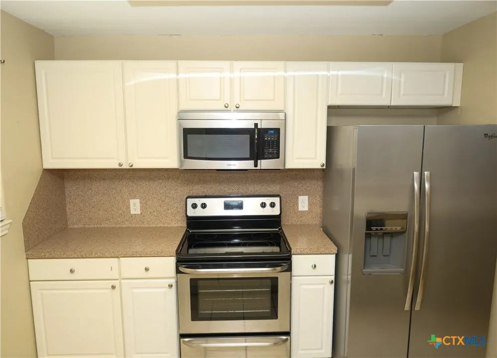 3312 Gayle Street Victoria, TX 77901