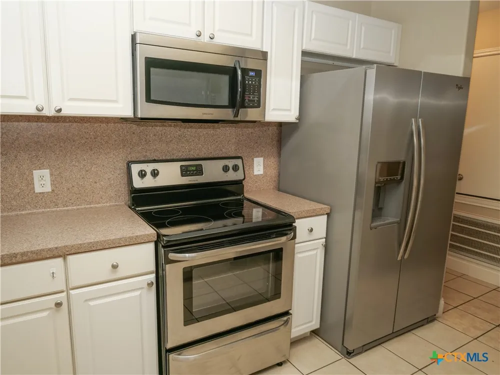 3312 Gayle Street Victoria, TX 77901
