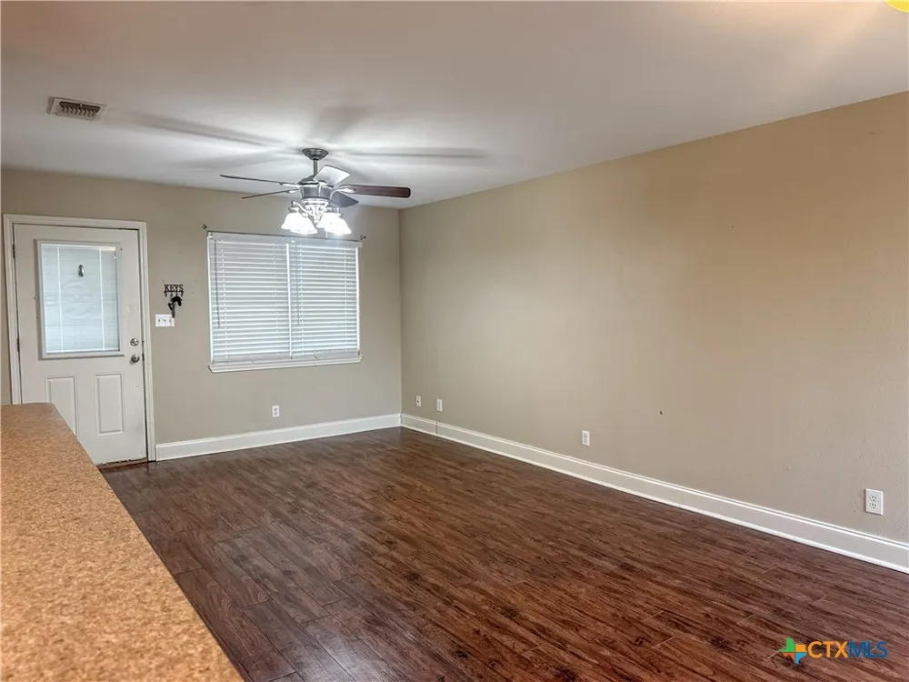 3312 Gayle Street Victoria, TX 77901