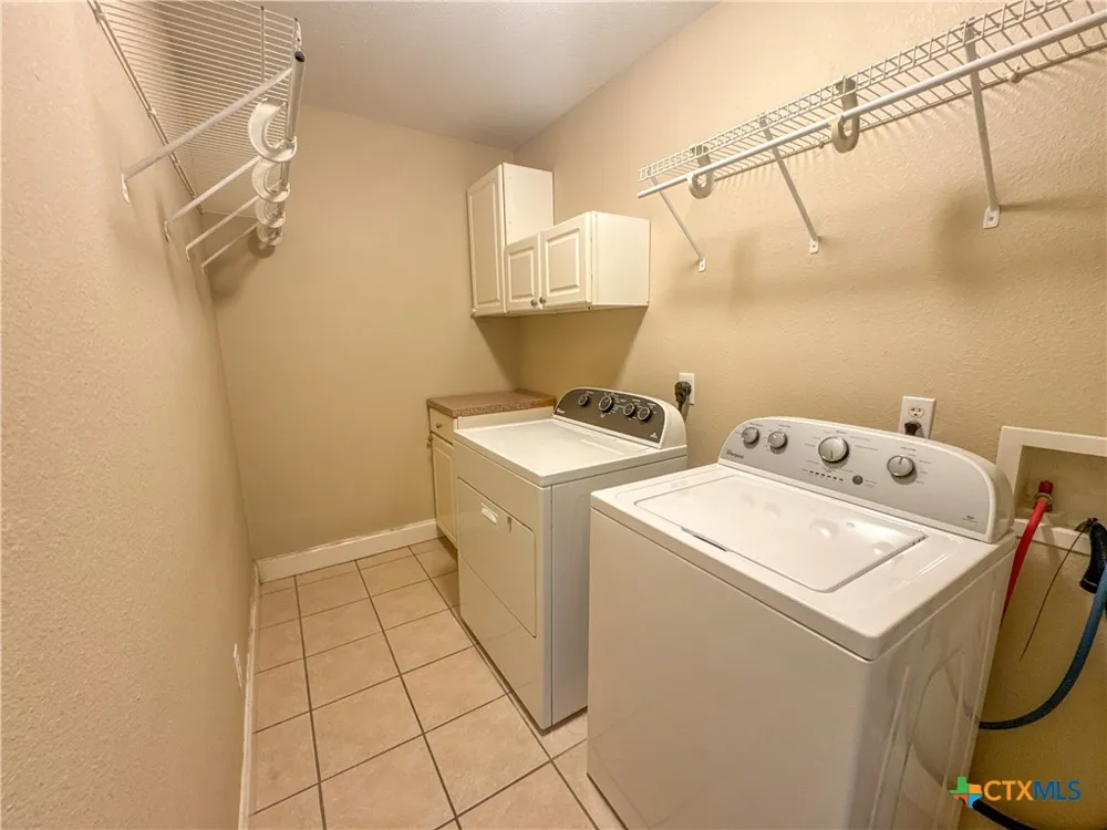 3312 Gayle Street Victoria, TX 77901
