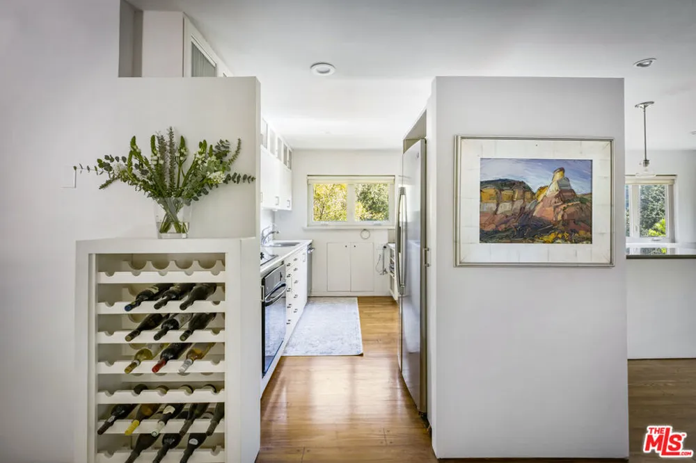 10361 Caribou Lane Los Angeles, CA 90077