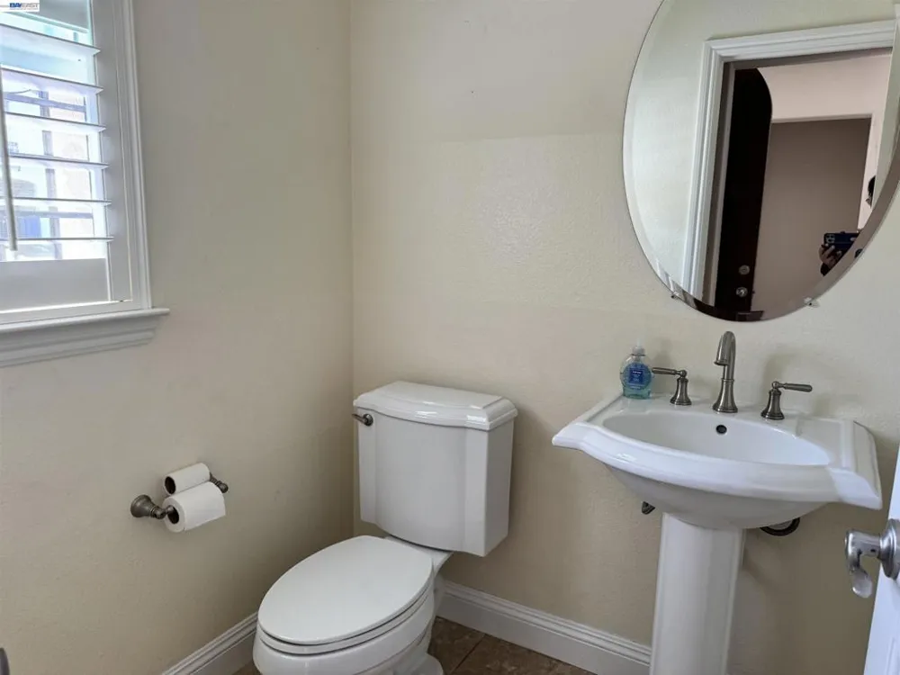 2458 Marsanne St Danville, CA 94506