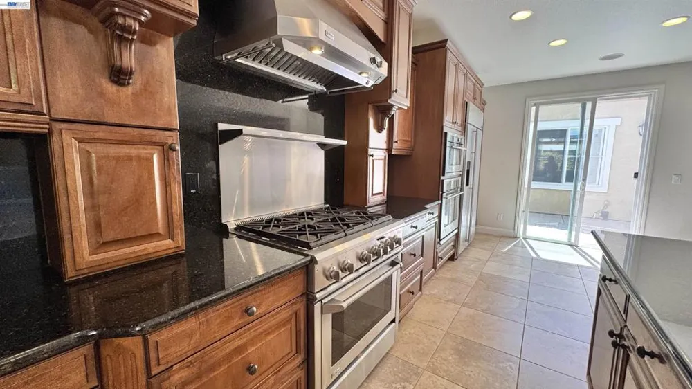 2458 Marsanne St Danville, CA 94506