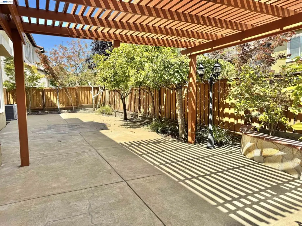 2458 Marsanne St Danville, CA 94506