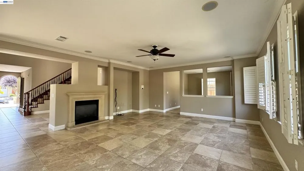2458 Marsanne St Danville, CA 94506