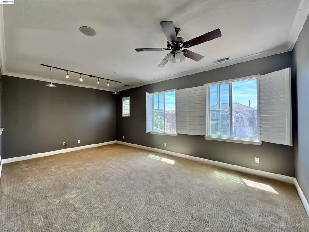 2458 Marsanne St Danville, CA 94506