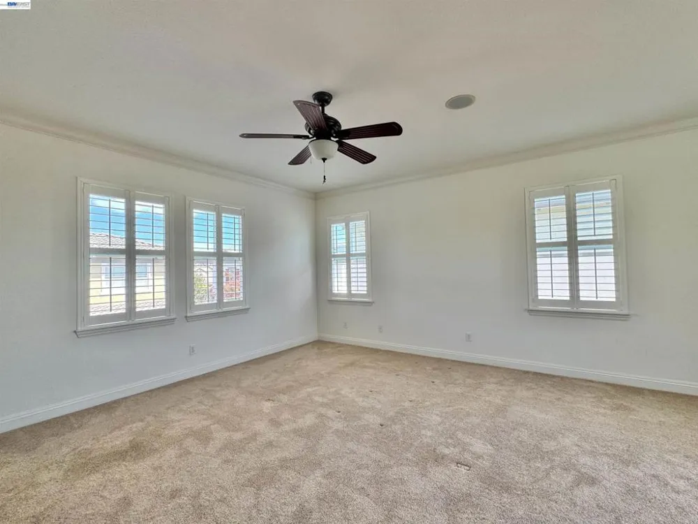 2458 Marsanne St Danville, CA 94506