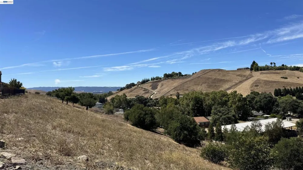 2458 Marsanne St Danville, CA 94506