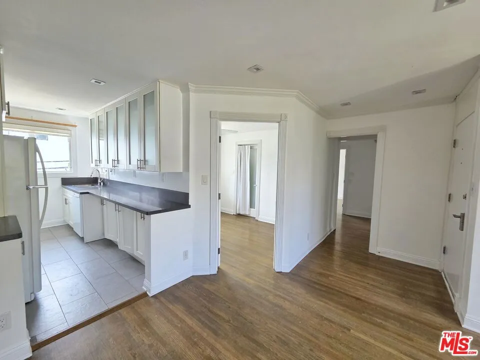 134 San Vicente Blvd Santa Monica, CA 90402