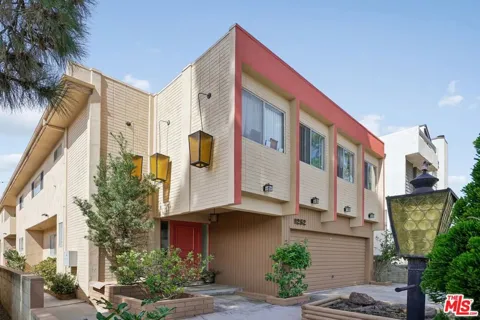 1252 23rd Street