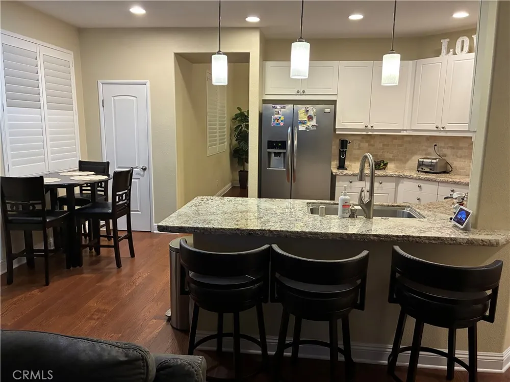 30437 Servilla Castaic, CA 91384