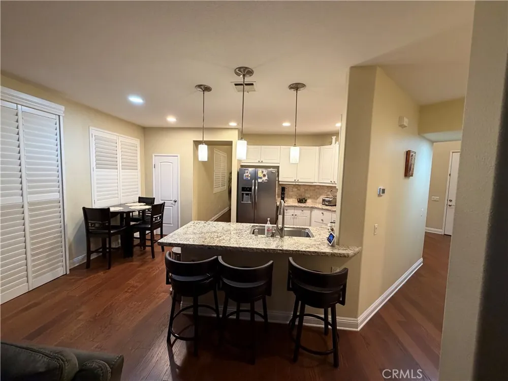 30437 Servilla Castaic, CA 91384