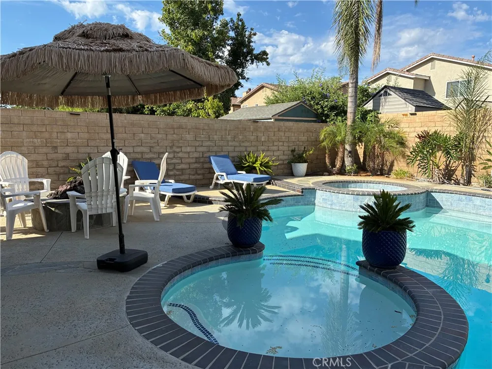 30437 Servilla Castaic, CA 91384