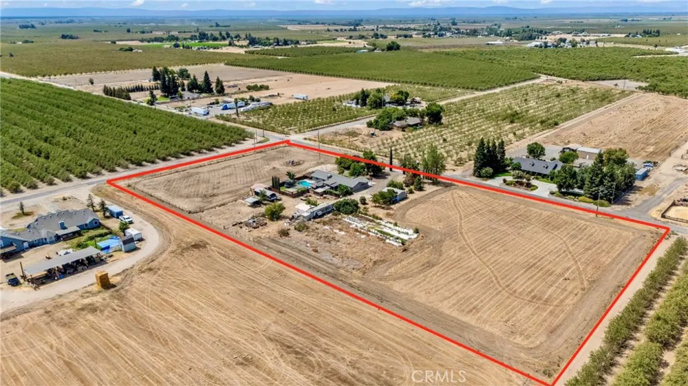 24143 Road 15 Chowchilla, CA 93610