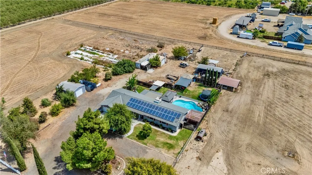 24143 Road 15 Chowchilla, CA 93610