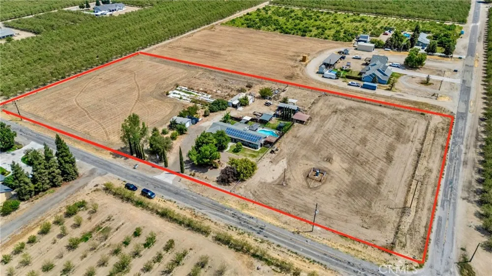 24143 Road 15 Chowchilla, CA 93610