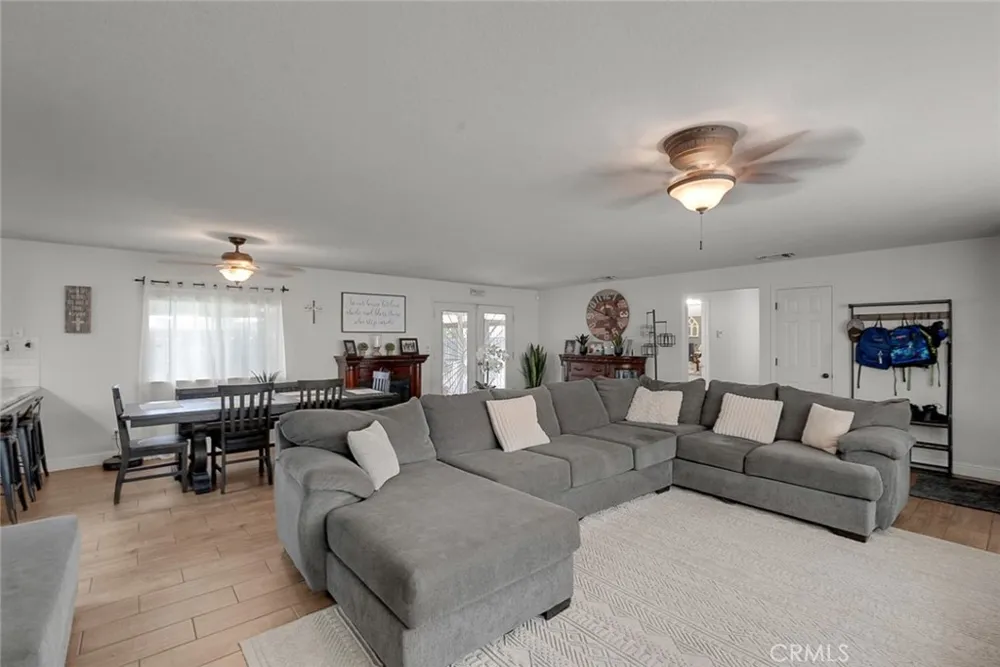 24143 Road 15 Chowchilla, CA 93610