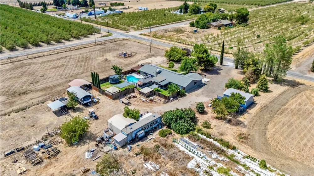 24143 Road 15 Chowchilla, CA 93610