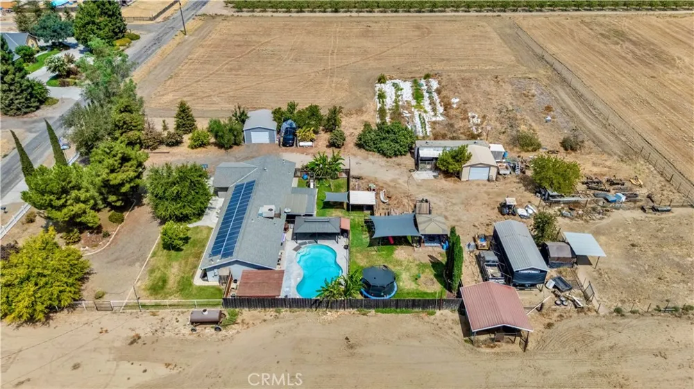 24143 Road 15 Chowchilla, CA 93610