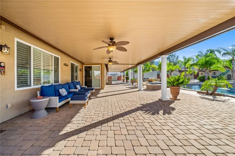 32717 Blue Mist Way Wildomar, CA 92595