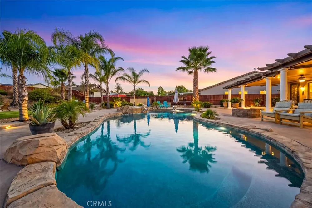 32717 Blue Mist Way Wildomar, CA 92595