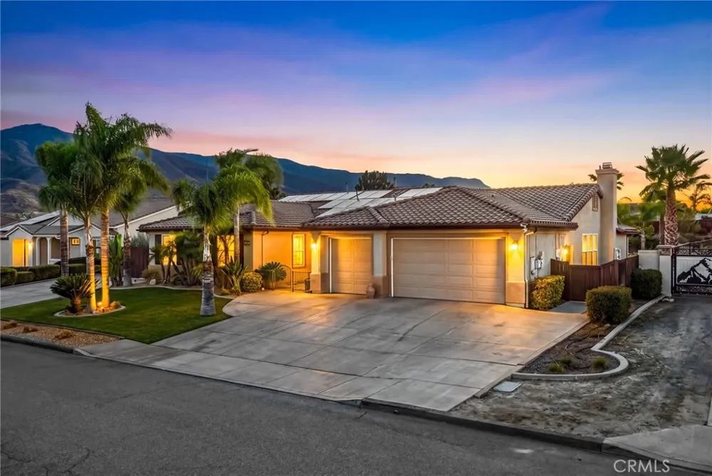 32717 Blue Mist Way Wildomar, CA 92595