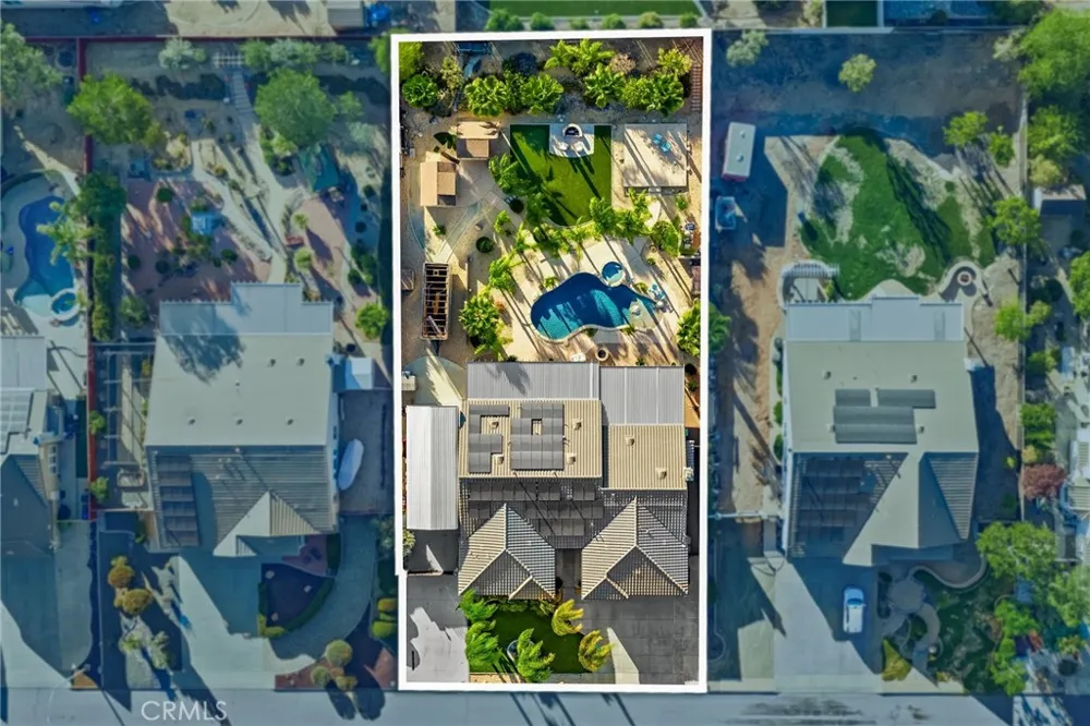 32717 Blue Mist Way Wildomar, CA 92595