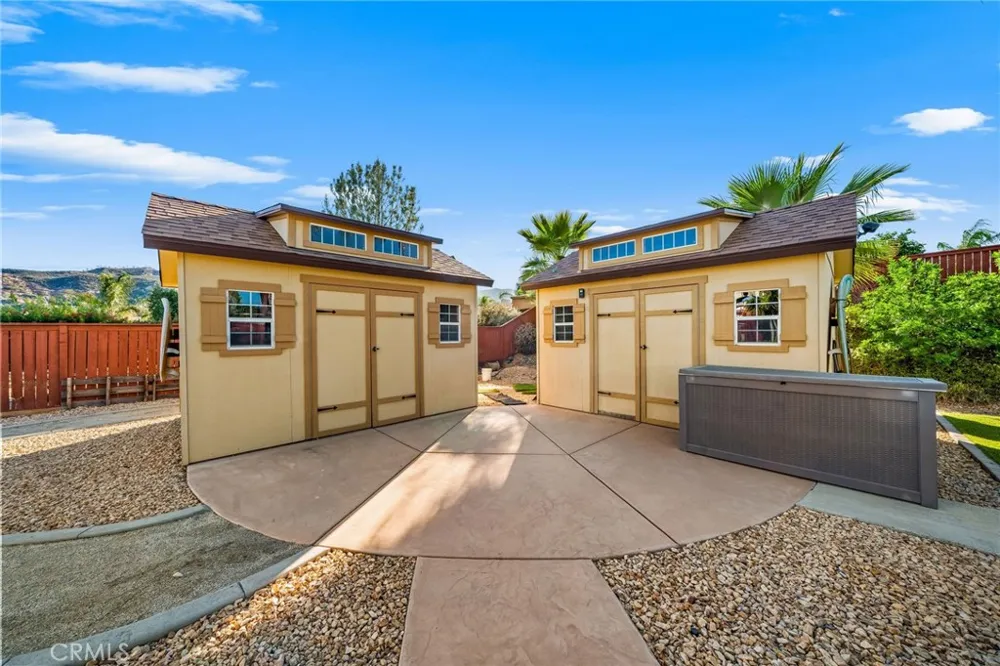 32717 Blue Mist Way Wildomar, CA 92595