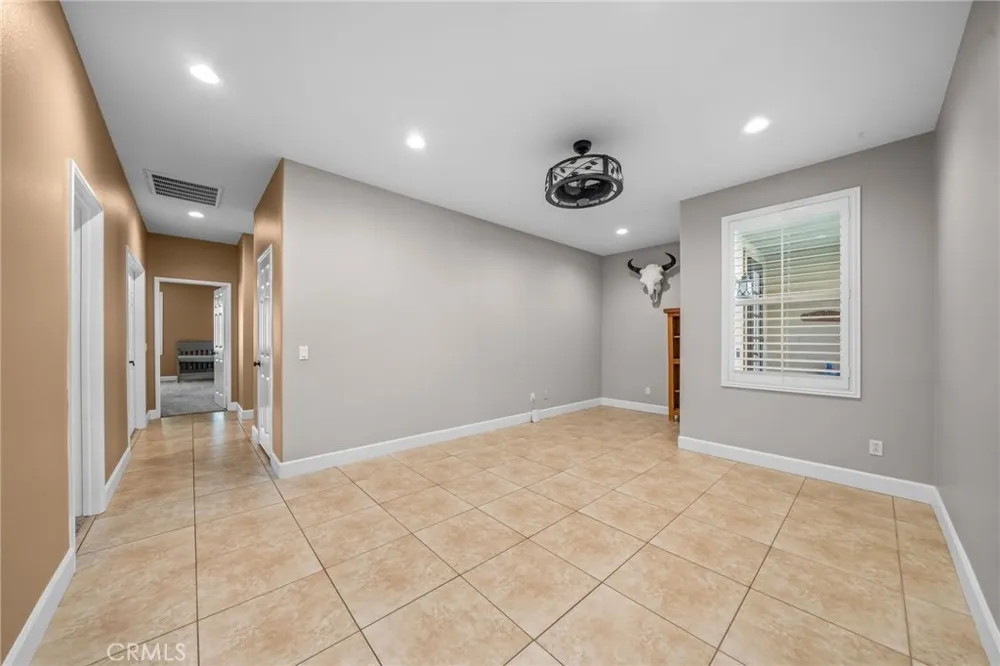 32717 Blue Mist Way Wildomar, CA 92595