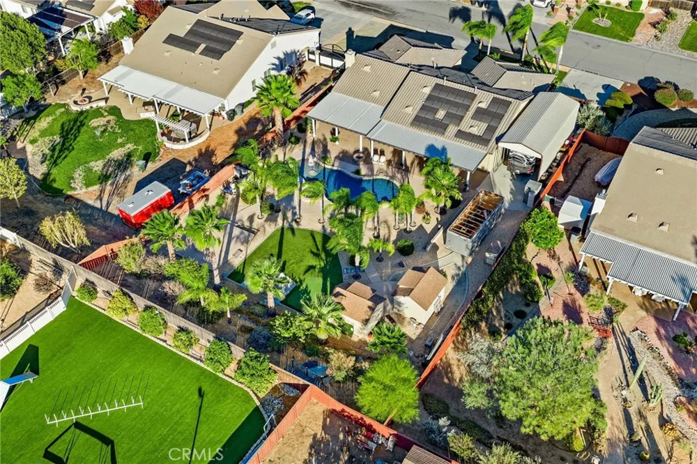 32717 Blue Mist Way Wildomar, CA 92595
