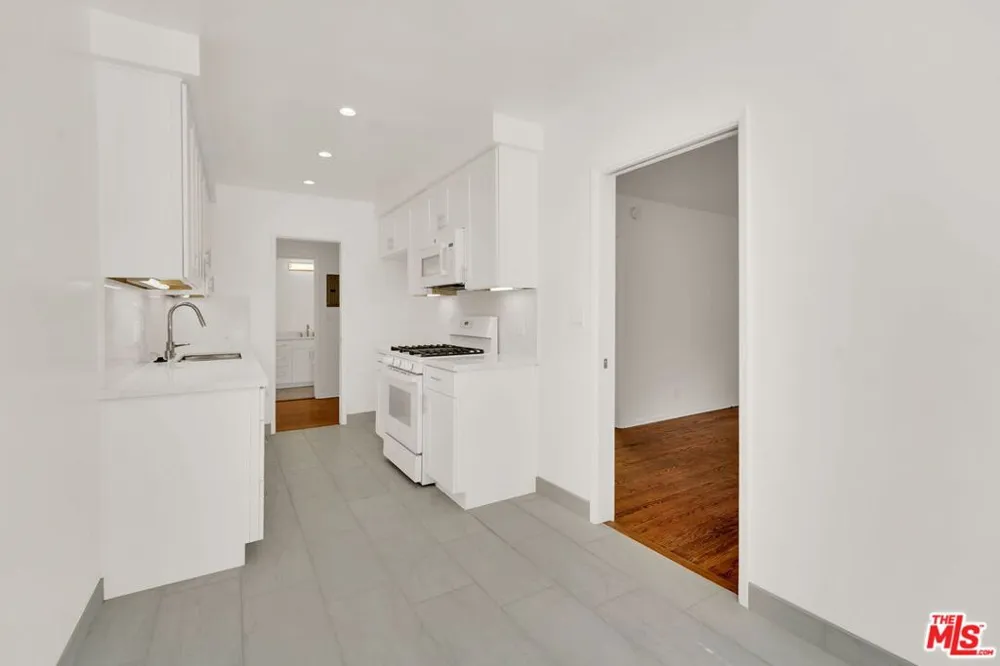 950 Euclid Street #A Santa Monica, CA 90403