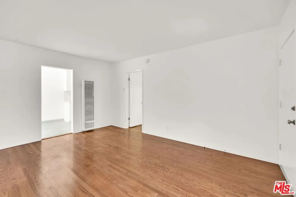 950 Euclid Street #A Santa Monica, CA 90403