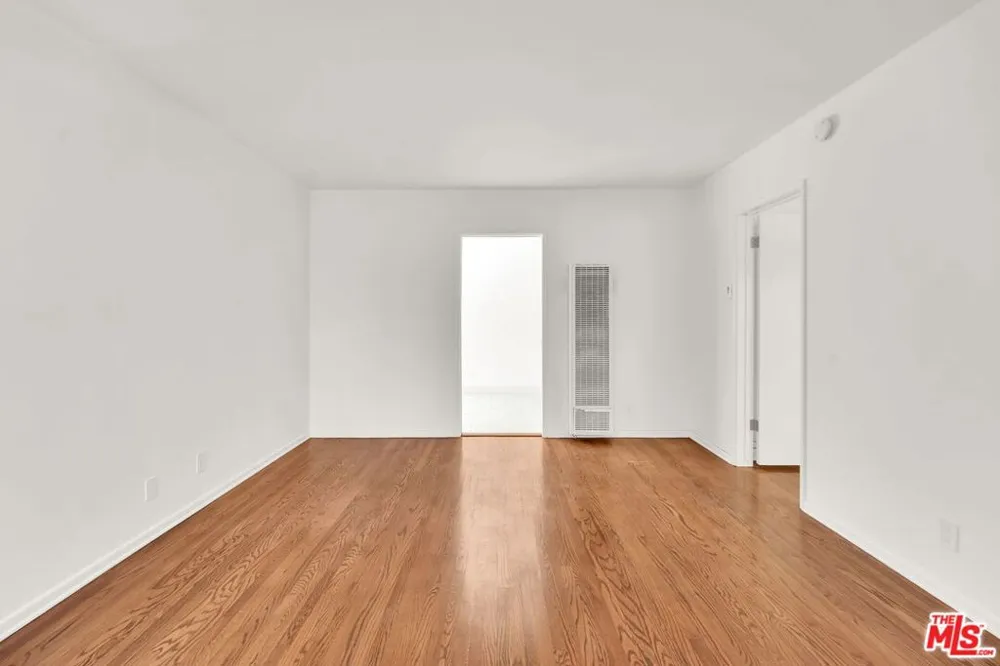 950 Euclid Street #A Santa Monica, CA 90403