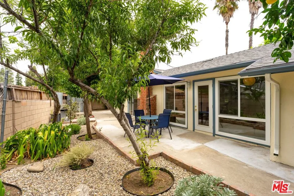22736 Cantlay Street West Hills, CA 91307