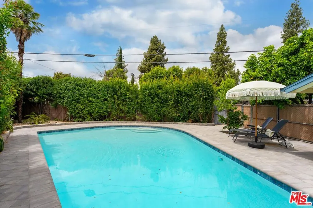 22736 Cantlay Street West Hills, CA 91307
