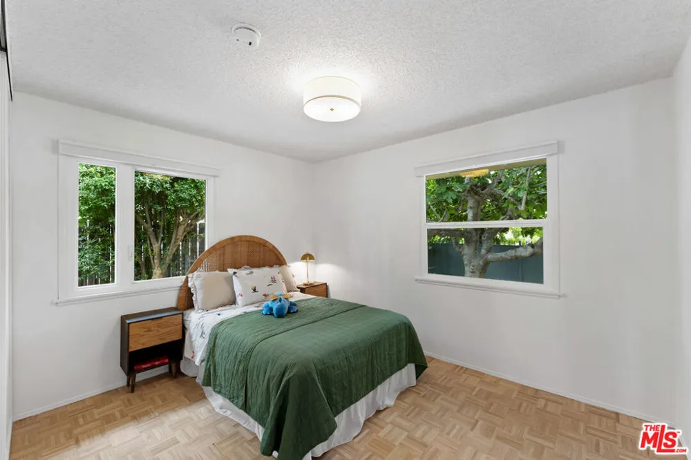22736 Cantlay Street West Hills, CA 91307