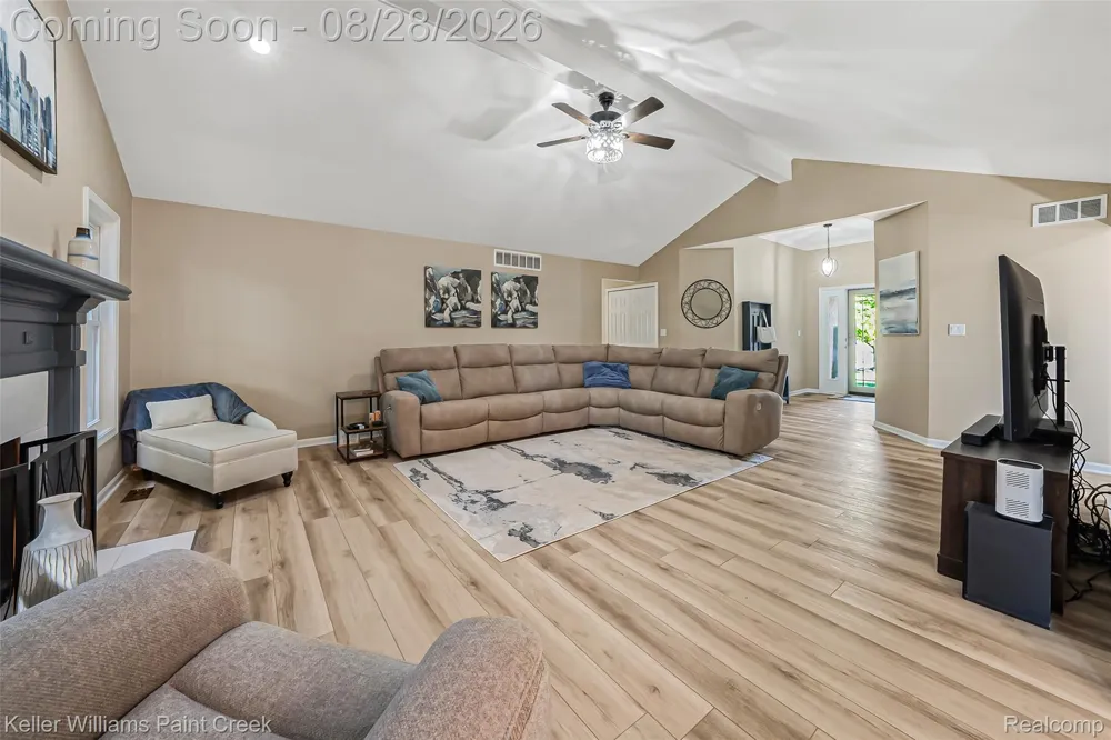 57810 Roman Drive Washington Township, MI 48094
